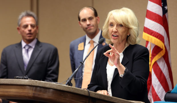 Magazine: Arizona conservatives now "hate" Brewer
